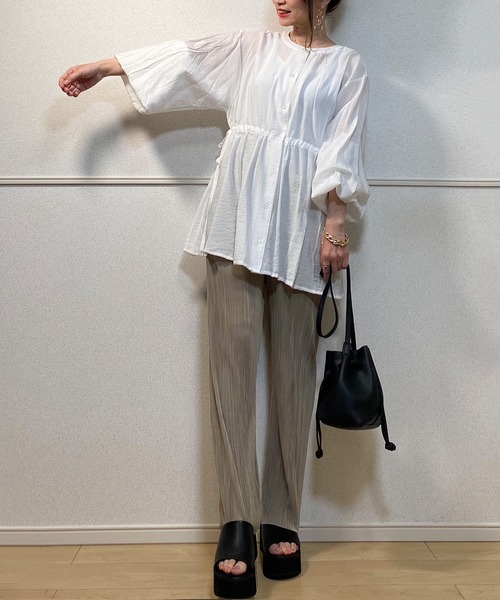 JUNOAH（ジュノア）の「ストレートプリーツパンツ（その他パンツ・レディース・ブラック/モカ/ミント/グレー・LARGE/MEDIUM/X-LARGE）」の7枚目の写真