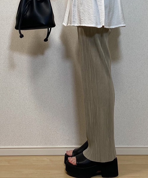 JUNOAH（ジュノア）の「ストレートプリーツパンツ（その他パンツ・レディース・ブラック/モカ/ミント/グレー・LARGE/MEDIUM/X-LARGE）」の8枚目の写真