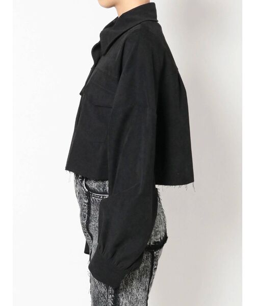 EMODA（エモダ）の「オーバーショートシャツジャケット（テーラードジャケット・レディース・アイボリー/ブラック/ブルー・FREE）」の14枚目の写真