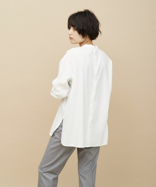 CLEARIMPRESSION (クリアインプレッション)の「バックボタンブラウス(シャツ/ブラウス・レディース・ブラウン/オフホワイト/イエロー・フリー)」の10枚目の写真