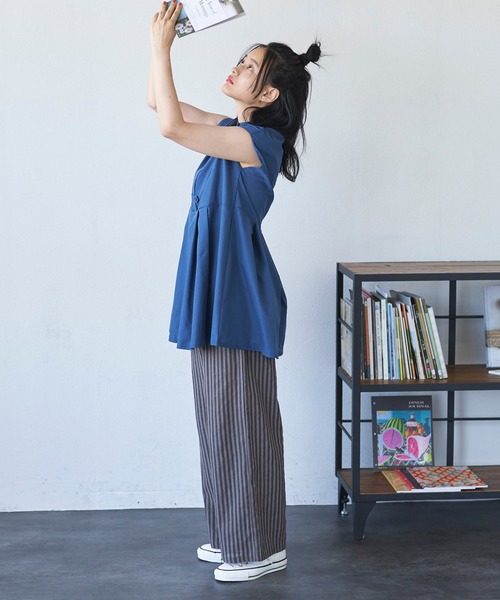 Libra Cue(リブラ キュー)の「ストライプワイドパンツ(スラックス・レディース・グレイッシュベージュ・FREE)」の3枚目の写真
