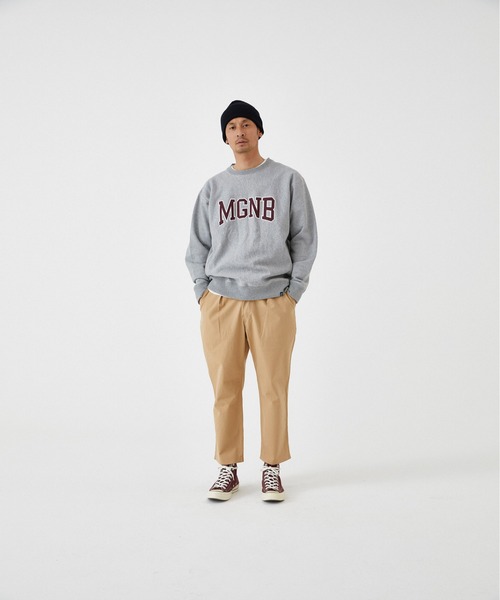 MAGIC NUMBER（マジック ナンバー）の「【MAGIC NUMBER】MGNB COLLEGE CREW SWEAT（スウェット・メンズ・ヘザーグレー/杢グレー/グレー系その他/グレー×ホワイト・MEDIUM/LARGE/X-LARGE）」の9枚目の写真