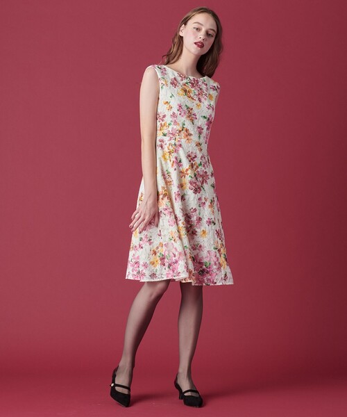 TOCCA(トッカ)の「MICHAELMAS DAISY ドレス(ワンピース・レディース・ライラック系7/ワイン系7・00/4/6/0/2)」の12枚目の写真