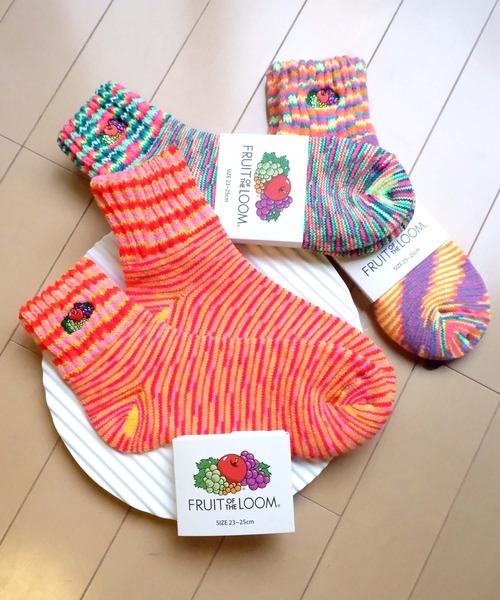 FRUIT OF THE LOOM(フルーツオブザルーム)の「【FRUIT OF THE LOOM】裏起毛カスリルーム/クォーター丈ソックス/レディース(ソックス/靴下・レディース・ピンク/オレンジ/グリーン・23cm~25cm)」の3枚目の写真