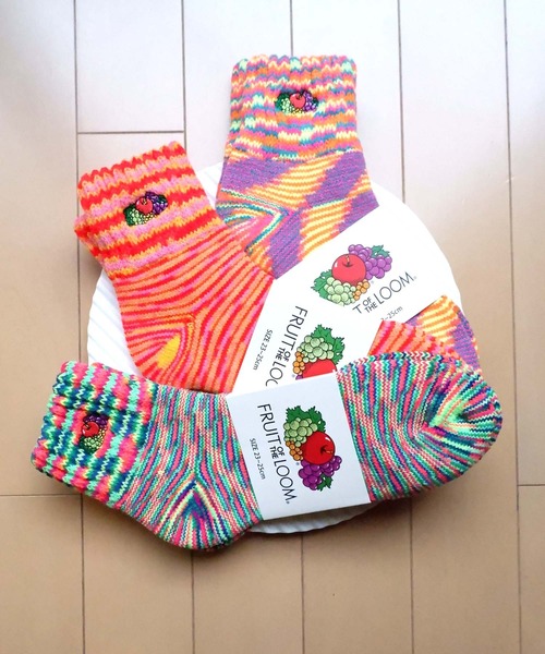 FRUIT OF THE LOOM(フルーツオブザルーム)の「【FRUIT OF THE LOOM】裏起毛カスリルーム/クォーター丈ソックス/レディース(ソックス/靴下・レディース・ピンク/オレンジ/グリーン・23cm~25cm)」の2枚目の写真