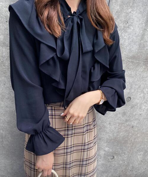 INGNI（イング）の「ボウタイフリル／ブラウス（シャツ/ブラウス・レディース・ブラック/オフホワイト/ホワイト×ブラック/ピンクベージュ/ベージュ系9・M）」の12枚目の写真