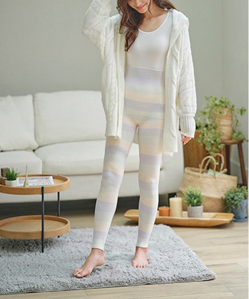 Lingerie by GeeRA（ランジェリーバイジーラ）の「ウチコレ　リラックス着圧レギンス（レギンス/スパッツ・レディース・チャコールグレー/ピンク/クリーム/ラベンダー/パープル系その他/ピンク系その他・MEDIUM/LARGE）」の4枚目の写真