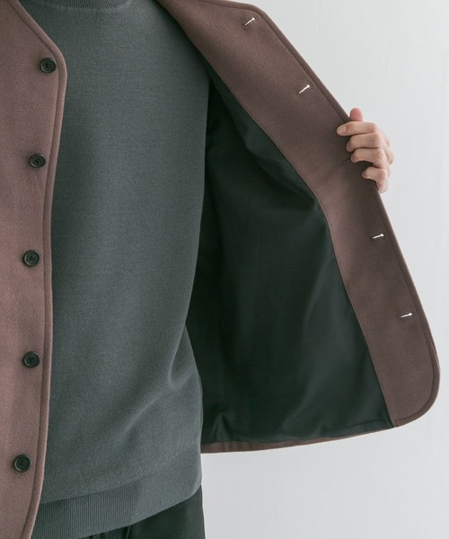 URBAN RESEARCH（アーバンリサーチ）の「『UR TECH』起毛ノーカラーブルゾン（ブルゾン・メンズ・ブラック/ブラウン系その他/ブルー系その他・LARGE/MEDIUM）」の4枚目の写真