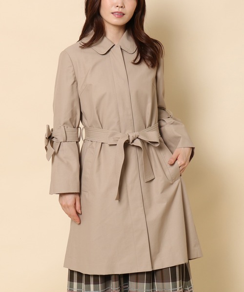 Rose Tiara（ローズティアラ）の「【撥水加工】ステッチ使いリボントレンチコート（テーラードジャケット・レディース・ブラック/ベージュ・42/38/46）」の3枚目の写真