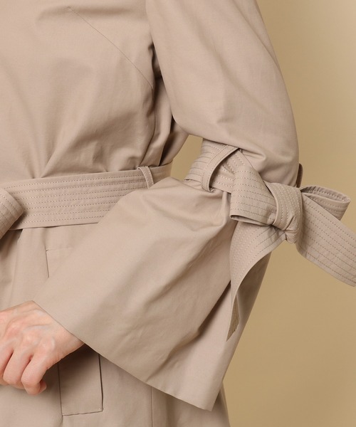 Rose Tiara（ローズティアラ）の「【撥水加工】ステッチ使いリボントレンチコート（テーラードジャケット・レディース・ブラック/ベージュ・42/38/46）」の10枚目の写真