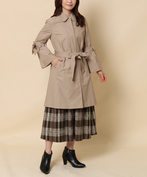 Rose Tiara（ローズティアラ）の「【撥水加工】ステッチ使いリボントレンチコート（テーラードジャケット・レディース・ブラック/ベージュ・42/38/46）」の17枚目の写真