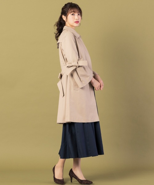 Rose Tiara（ローズティアラ）の「【撥水加工】ステッチ使いリボントレンチコート（テーラードジャケット・レディース・ブラック/ベージュ・42/38/46）」の22枚目の写真