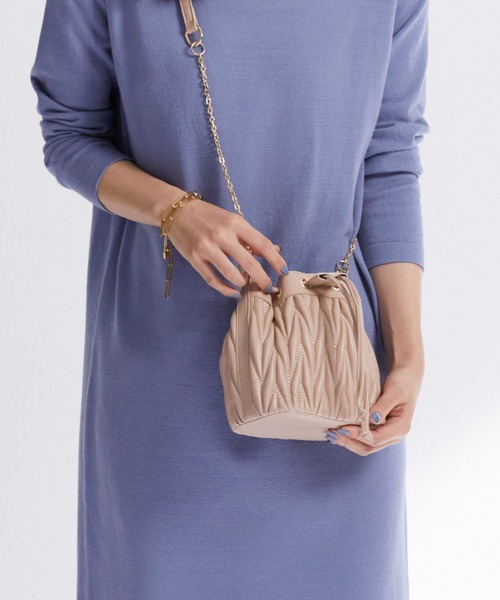 SAISON DE PAPILLON(セゾンドパピヨン)の「キルティングフェイクバケットバッグ(ハンドバッグ・レディース・ホワイト/ベージュ/ブラック/ピンク・フリー)」の18枚目の写真