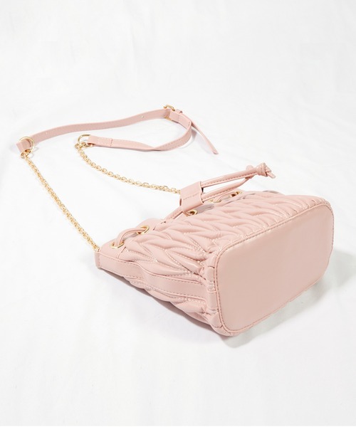 SAISON DE PAPILLON(セゾンドパピヨン)の「キルティングフェイクバケットバッグ(ハンドバッグ・レディース・ホワイト/ベージュ/ブラック/ピンク・フリー)」の21枚目の写真