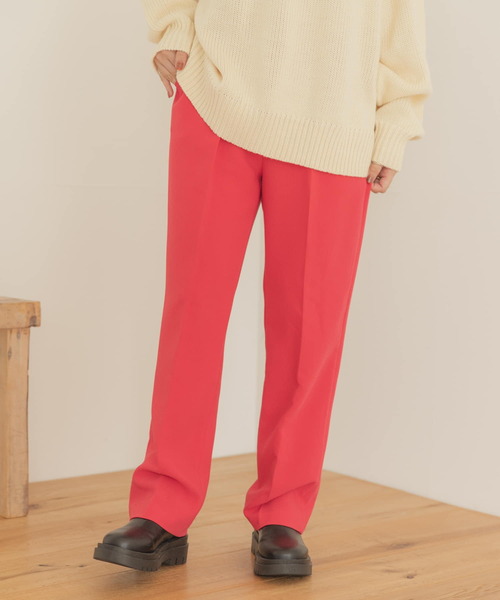 ITEMS URBANRESEARCH(アイテムズ アーバンリサーチ)の「センタープレスストレートパンツ(その他パンツ・レディース・ブルー/ピンク/ブラック・FREE)」の1枚目の写真