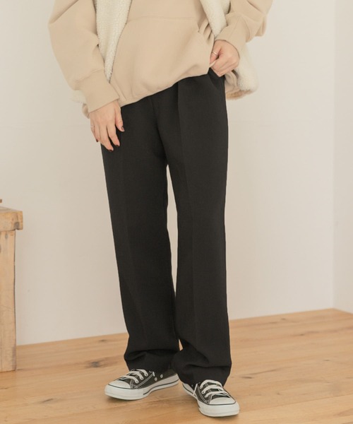 ITEMS URBANRESEARCH(アイテムズ アーバンリサーチ)の「センタープレスストレートパンツ(その他パンツ・レディース・ブルー/ピンク/ブラック・FREE)」の2枚目の写真