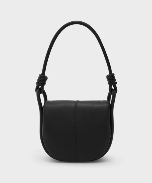 CHARLES & KEITH(チャールズ & キース)の「ルナ ノッティドハンドルショルダーバッグ / Luna Knotted Handle Shoulder Bag(ショルダーバッグ・レディース・ブラック/オリーブ/ブルー系その他4・M)」の2枚目の写真