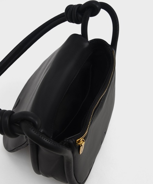 CHARLES & KEITH(チャールズ & キース)の「ルナ ノッティドハンドルショルダーバッグ / Luna Knotted Handle Shoulder Bag(ショルダーバッグ・レディース・ブラック/オリーブ/ブルー系その他4・M)」の9枚目の写真