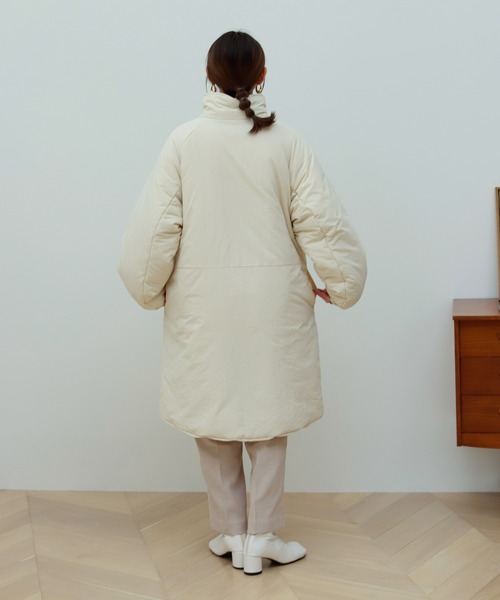Birthday room（バースデイルーム）の「中綿ラグランミドル丈コート(撥水加工）（その他アウター・レディース・ホワイト/ブラック・FREE）」の4枚目の写真