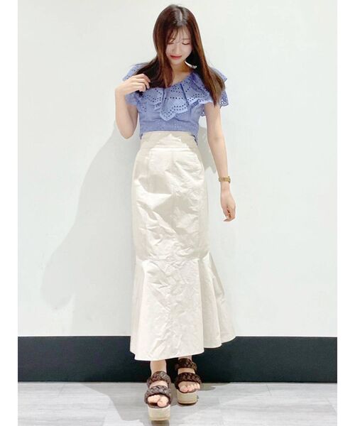 MERCURYDUO（マーキュリーデュオ）の「プリーツドッキングアシメデニムスカート（スカート・レディース・インディゴブルー/アイボリー/ラベンダー・SMALL/MEDIUM）」の5枚目の写真