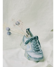 check floral sneaker