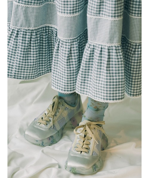 merry jenny（メリージェニー）の「check floral sneaker（スニーカー・レディース・ブルー/アイボリー・MEDIUM/LARGE）」の16枚目の写真