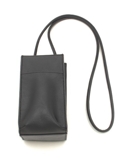 emmi(エミ)の「【emmi atelier】携帯ケース(ボディバッグ/ウエストポーチ・レディース・ホワイト/ライトブルー/ブラック・FREE)」の4枚目の写真