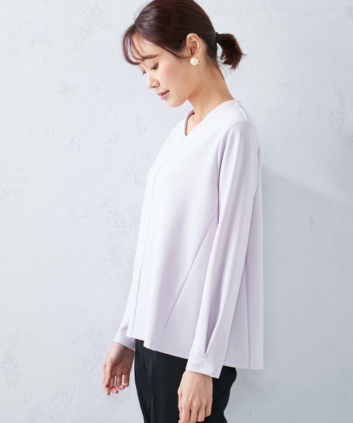 A/C DESIGN BY ALPHA CUBIC(エーシーデザインバイアルファキュービック)の「タックスリーブスムースプルオーバー(Tシャツ/カットソー・レディース・ライトグレー/ライトグリーン/ラベンダー・L/M)」の14枚目の写真