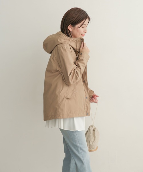 URBAN RESEARCH DOORS（アーバンリサーチドアーズ）の「ダウンライナーマウンテンパーカー（マウンテンパーカー・レディース・ベージュ/ネイビー/カーキ・1）」の16枚目の写真