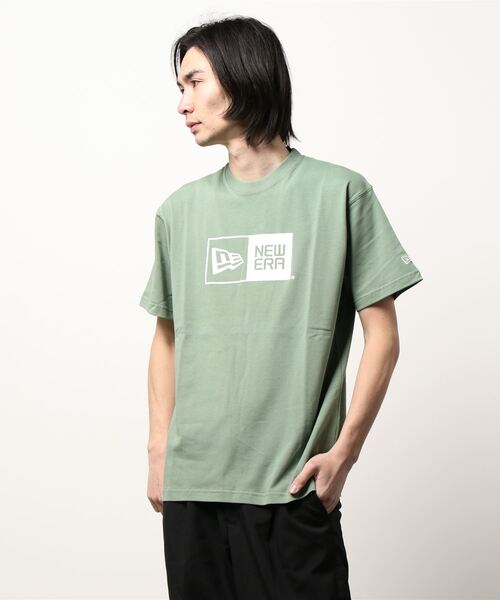 NEW ERA（ニューエラ）の「【NEW ERA】半袖 コットン Tシャツ ボックスロゴ レギュラーフィット（Tシャツ/カットソー・メンズ・グリーン系その他/ベージュ系その他・S/M/XL/L）」の5枚目の写真