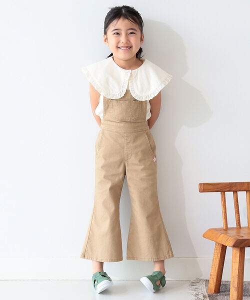 B:MING by BEAMS(ビーミングバイビームス)の「UNIVERSAL OVERALL × B:MING by BEAMS / 別注 サロペット(110~150cm)(サロペット/オーバーオール・キッズ・ベージュ/ブルー・150/110/130/140/120)」の4枚目の写真
