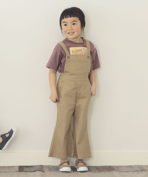 B:MING by BEAMS(ビーミングバイビームス)の「UNIVERSAL OVERALL × B:MING by BEAMS / 別注 サロペット(110~150cm)(サロペット/オーバーオール・キッズ・ベージュ/ブルー・150/110/130/140/120)」の9枚目の写真