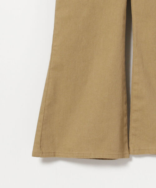 B:MING by BEAMS(ビーミングバイビームス)の「UNIVERSAL OVERALL × B:MING by BEAMS / 別注 サロペット(110~150cm)(サロペット/オーバーオール・キッズ・ベージュ/ブルー・150/110/130/140/120)」の15枚目の写真