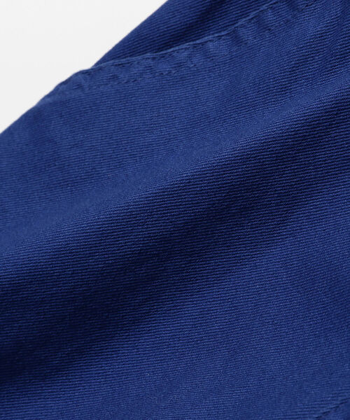 B:MING by BEAMS(ビーミングバイビームス)の「UNIVERSAL OVERALL × B:MING by BEAMS / 別注 サロペット(110~150cm)(サロペット/オーバーオール・キッズ・ベージュ/ブルー・150/110/130/140/120)」の21枚目の写真