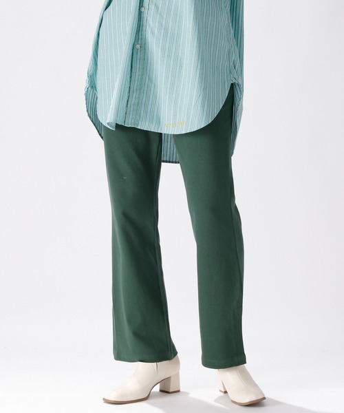 niko and...(ニコアンド)の「セルフカットマルチストレッチスリットパンツ(その他パンツ・レディース・ホワイト/スカイブルー/ブラック/ベージュ/サックスブルー/セージグリーン/ライトイエロー/ベビーピンク/マルーン/チャコール/ラベンダー/エンジ/カーキ/クリーム/グリーン/パープル/ブルー/ブラウン・SMALL/MEDIUM/LARGE)」の9枚目の写真