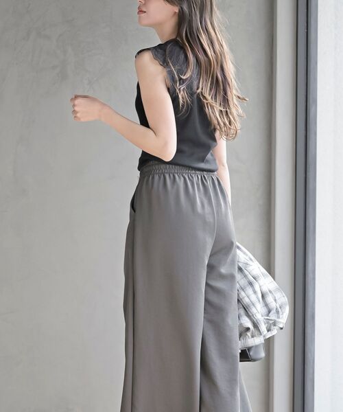 rps（アールピーエス）の「ふちどりレーススクエアーネックタンクトップ（タンクトップ・レディース・ブラック/オフホワイト/ピンク/グレイッシュベージュ/ブラウン/ミント/サックスブルー・M/L）」の20枚目の写真