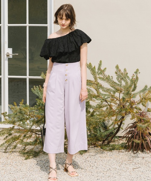 Cheek（チーク）の「バルーンオフショルブラウス（シャツ/ブラウス・レディース・ブラック/オフホワイト/ピンク・MEDIUM）」の7枚目の写真