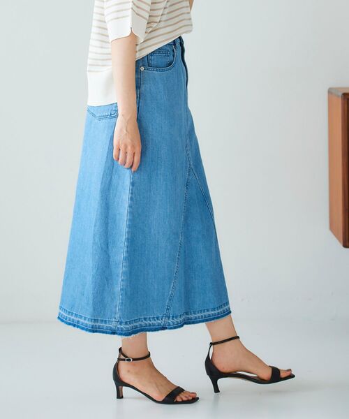 le.coeur blanc（ルクールブラン）の「デニムトラペーズスカート（デニムスカート・レディース・ブラック/ブルー・38/36）」の6枚目の写真