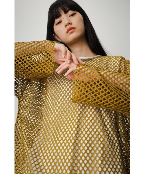 AZUL by moussy(アズールバイマウジー)の「2WAY MESH PULLOVER/2WAYメッシュプルオーバー(Tシャツ/カットソー・レディース・オフホワイト/イエロー系その他/ブラック・FREE)」の1枚目の写真
