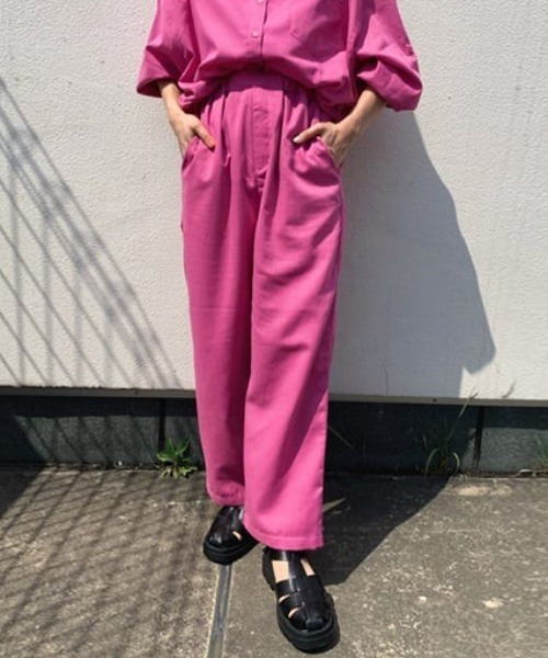 RODEO CROWNS WIDE BOWL（ロデオクラウンズワイドボウル）の「Natuly Linen リラックスパンツ（その他パンツ・レディース・ライトベージュ/ブラック/ダークオレンジ/ピンク・FREE）」の4枚目の写真