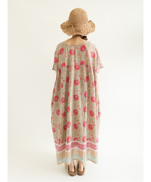 Samansa Mos2（サマンサ モスモス）の「【FROM INDIA】花柄ワンピース（ワンピース・レディース・ベージュ/ネイビー/グリーン/ラベンダー・ﾌﾘ-）」の14枚目の写真