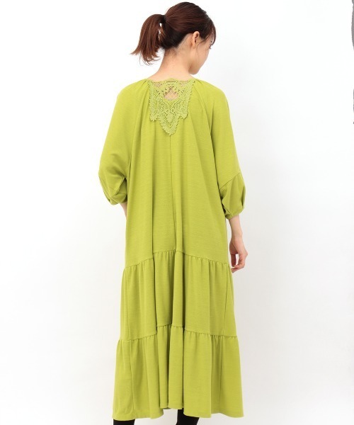 チチカカ（チチカカ）の「2WAY袖ボリュームティアードワンピース（ワンピース・レディース・ブラック/ブルー/ライトグリーン・FREE）」の17枚目の写真