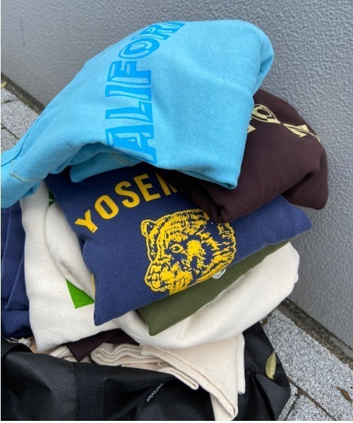 MIXTA(ミクスタ)の「MIXTA/ミクスタ "CALIFORNIA" CREW NECK SWEAT RAGRAN(スウェット・レディース・ライトブルー/ダークブラウン・X-SMALL)」の15枚目の写真