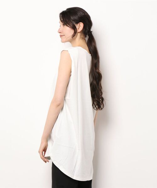 cepo(セポ)の「スリットロングノースリーブTee(Tシャツ/カットソー・レディース・グリーン/オフホワイト/ブラック・M)」の18枚目の写真