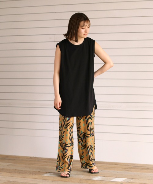 cepo(セポ)の「スリットロングノースリーブTee(Tシャツ/カットソー・レディース・グリーン/オフホワイト/ブラック・M)」の9枚目の写真