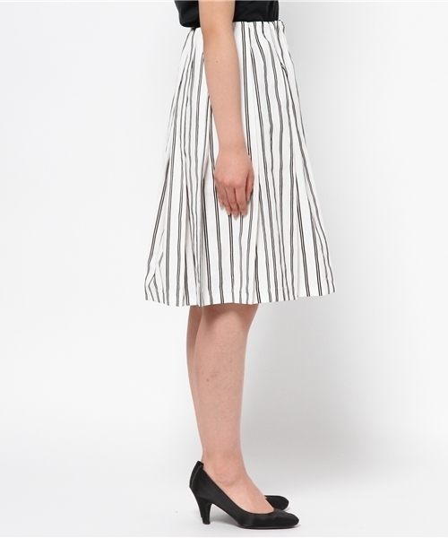 DISCOAT（ディスコート）の「【Discoat】ダンプストライプスカート（スカート・レディース・ホワイト/カーキ・ﾌﾘ-）」の4枚目の写真