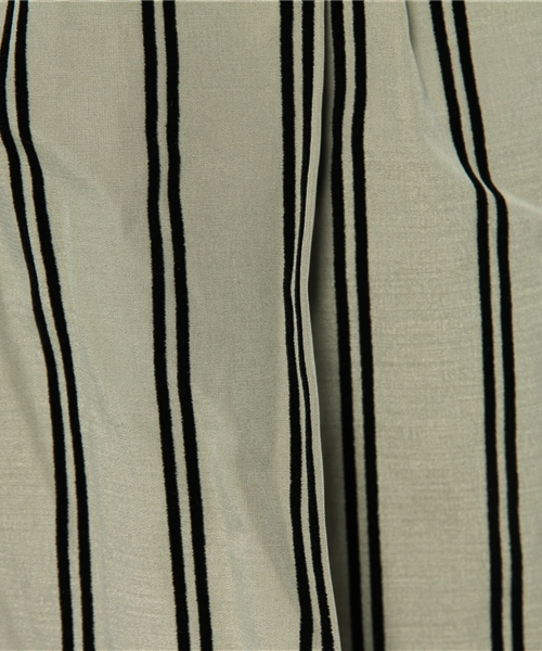 DISCOAT（ディスコート）の「【Discoat】ダンプストライプスカート（スカート・レディース・ホワイト/カーキ・ﾌﾘ-）」の9枚目の写真