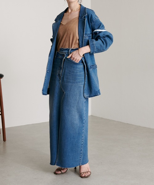 COLLAGE GALLARDAGALANTE(コラージュガリャルダガランテ)の「スランティングスカート/Q.anos/キュアノス(デニムスカート・レディース・ブルー・1/0)」の11枚目の写真