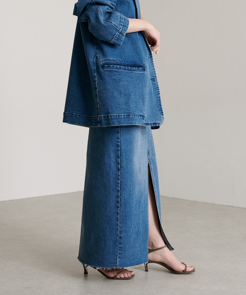 COLLAGE GALLARDAGALANTE(コラージュガリャルダガランテ)の「スランティングスカート/Q.anos/キュアノス(デニムスカート・レディース・ブルー・1/0)」の6枚目の写真