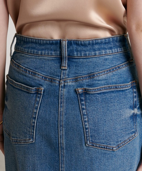 COLLAGE GALLARDAGALANTE(コラージュガリャルダガランテ)の「スランティングスカート/Q.anos/キュアノス(デニムスカート・レディース・ブルー・1/0)」の13枚目の写真